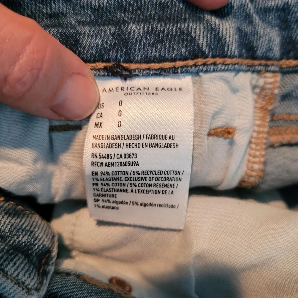 American Eagle Mom Short‎ Womens 0 Blue Denim High Rise Cuffed Stretch Beach